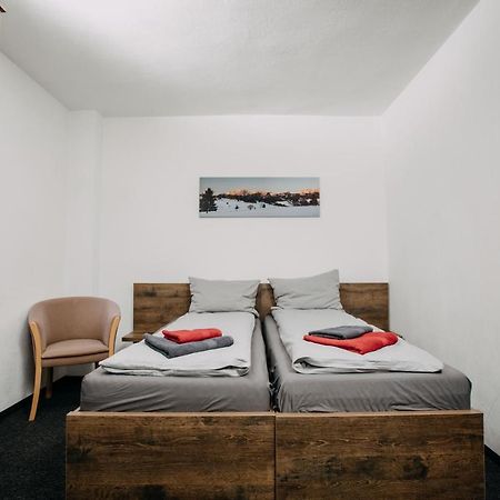 Pálya Hotel Gheorgheni  Esterno foto